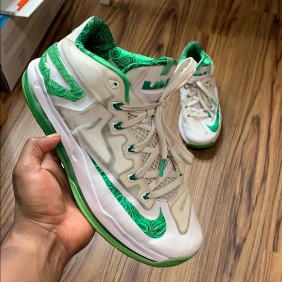Nike Air Max Lebron 11 Low Easter 2014 Men main image 4